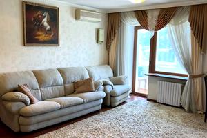 квартира за адресою Дніпро, Науки просп. (Гагаріна), 100