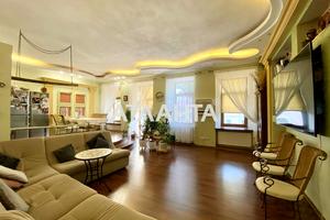 квартира за адресою Базарна вул., 54