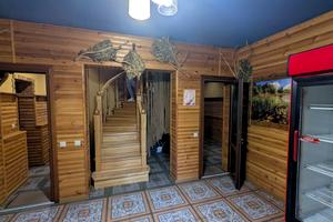 комерційна за адресою Максима Рильського вул., 19