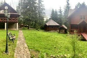 дом по адресу яблунева