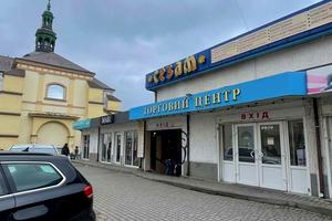 коммерческая по адресу Галицька, 43А
