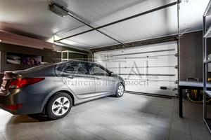дом по адресу Авіаторів, 32
