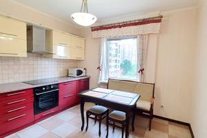 квартира за адресою Олени Пчілки вул., 2-Б