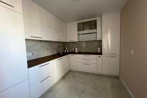 квартира за адресою Злуки просп., 47