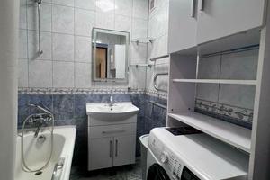 квартира по адресу Молодіжна, 2А
