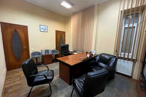 коммерческая по адресу Стрыйская ул., 10