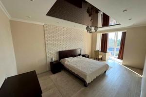 квартира за адресою Собранецька вул., 83