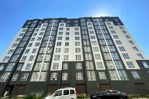 квартира за адресою Чорновола вул., 155