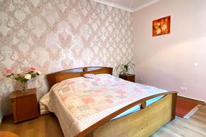 квартира за адресою Лунина, 8