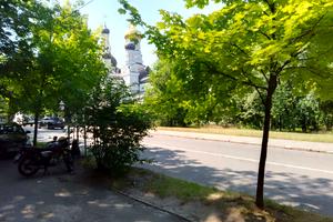 комерційна за адресою Уманська вул., 25