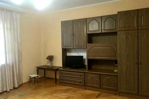 квартира за адресою Депутатська вул., 6