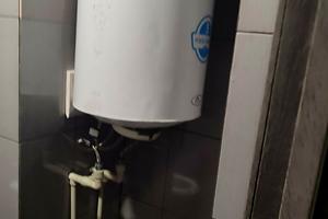 комерційна за адресою Любецька вул., 56