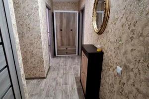 квартира за адресою Соборна вул. (50 років Жовтня), 7