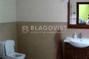 комерційна за адресою Нагірна вул., 3