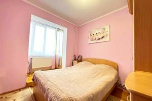 квартира за адресою Василя Симоненка вул., 7