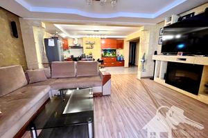 квартира по адресу Юбилейный просп., 16