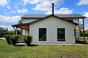 будинок за адресою с. Вишеньки, Тороківська, 23