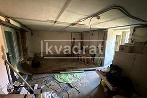 дом по адресу Центральна, 44