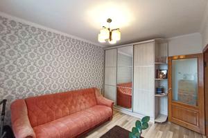 квартира за адресою Панаса Мирного вул., 21