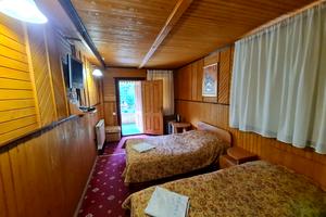 комерційна за адресою с. Гребенів, Тараса Шевченка вул., 84в