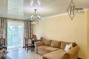 квартира за адресою Небесної Сотні, 3