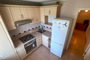 квартира за адресою Генерала Генадія Воробйова вул. (Курська), 12-Б