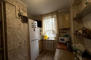 будинок за адресою Захисників Неба вул. (Тімірязєва), 11