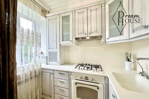 квартира за адресою Небесної Сотні, 3