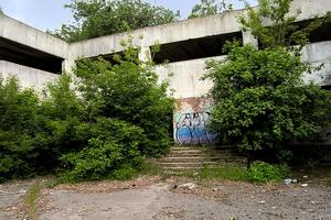 коммерческая по адресу Новониколаевская ул., 5