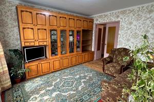 квартира за адресою Тополина вул., 17