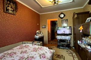 квартира за адресою Чорновола вул., 138