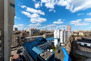 коммерческая по адресу Кловский спуск, 7a