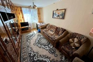 квартира за адресою хоткевича, 4