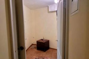 комерційна за адресою Канатна вул., 30