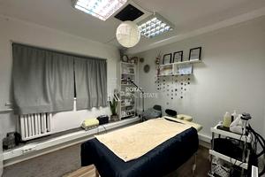 комерційна за адресою Старокиївська вул., 5