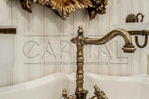 будинок за адресою Київська вул.