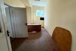 коммерческая по адресу Стрийская ул., 45