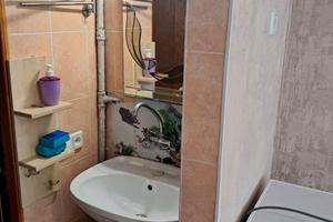 комната по адресу Новикова ул., 12г