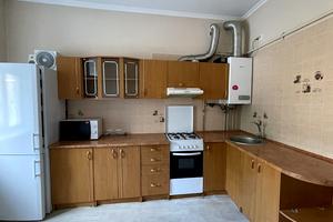 квартира за адресою Джерельна вул., 34