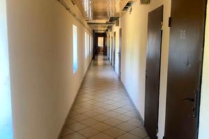 комерційна за адресою Робітнича вул., 2А