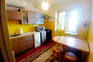 квартира за адресою Захарівська вул., 10