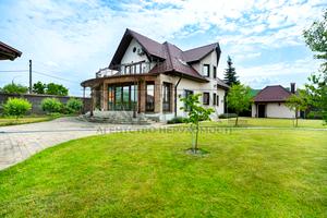 будинок за адресою Центральна вул., 19
