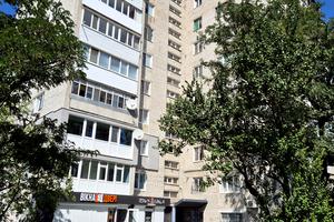 квартира по адресу Героїв України, 61