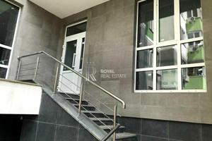 комерційна за адресою Академіка Вернадського бульв., 24