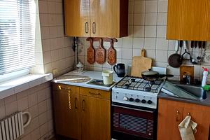 квартира за адресою Електровозна вул., 21