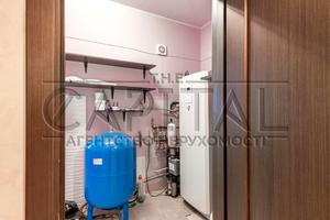 будинок за адресою Київ, Лугова вул., 32 А