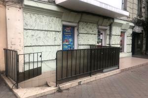 комерційна за адресою Мала Арнаутська вул., 51