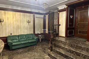 коммерческая по адресу Костёльная ул., 4