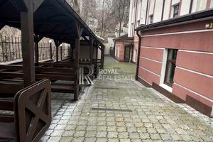 коммерческая по адресу Косогорный пер., 10