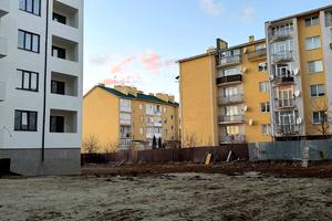 квартира за адресою дяченка, 1